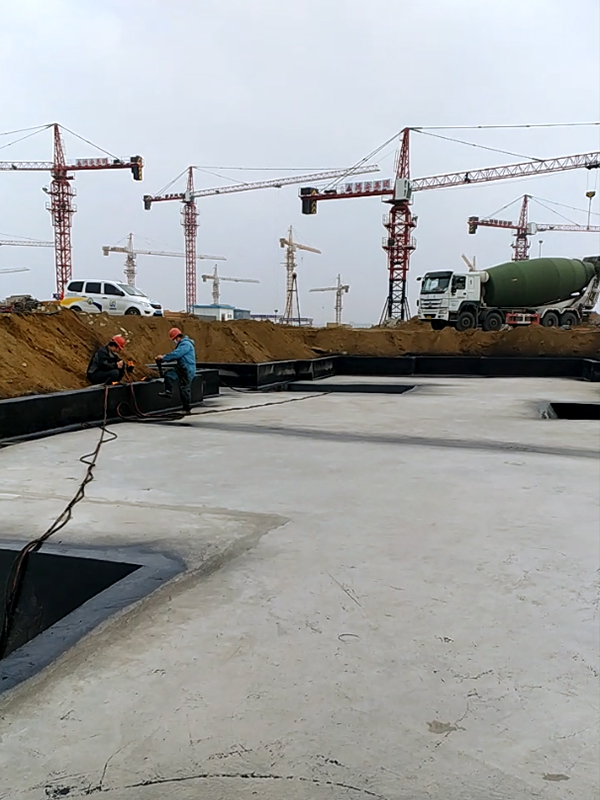 土建防水工程\濱海新城龍山湖小區(qū)防水工程